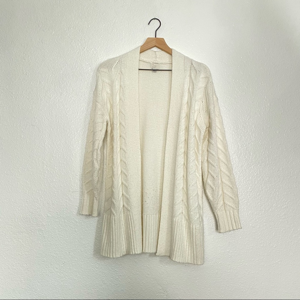 A new day White Knit Long Cardigan Size XS
